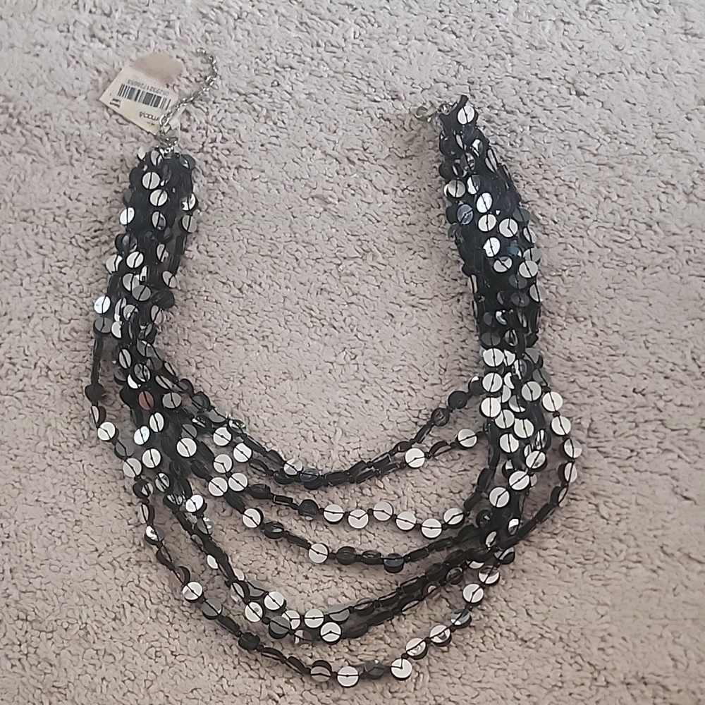 Vintage Elegant Black and Silver Beaded Necklace
